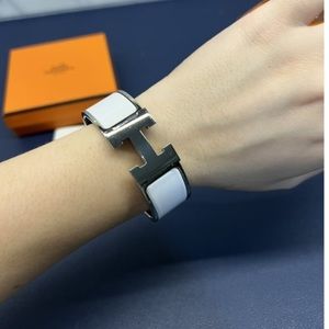 Hermes Authentic White H Clic Clac Silver Large Jewelry Bracelet- Size PM